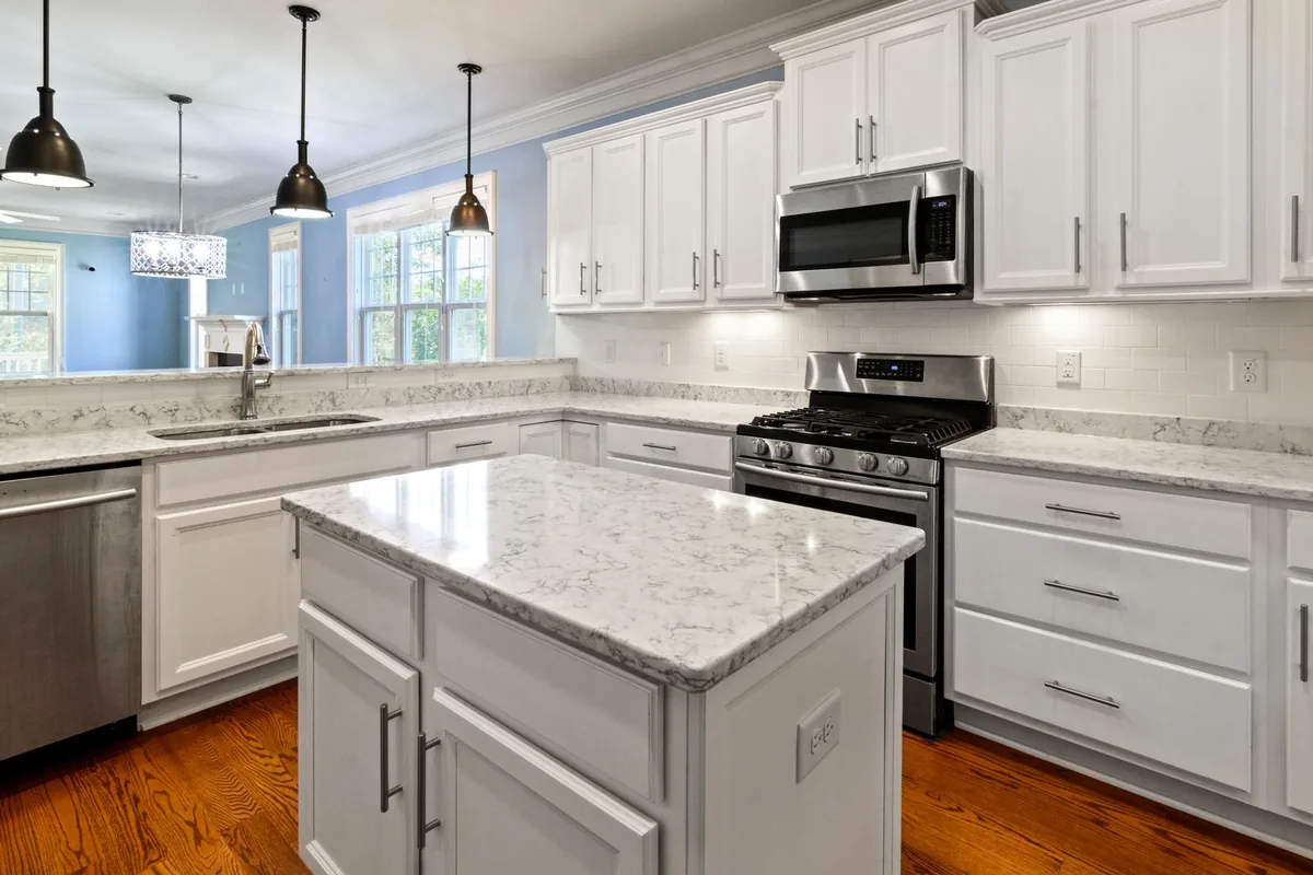 Filth & Squalor Cleanup in Clifton Gardens, NY
